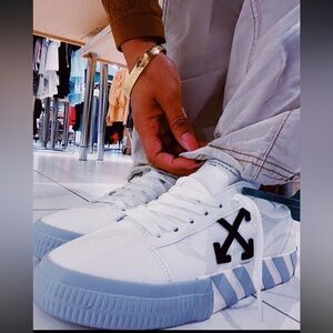 Off White Sneakers